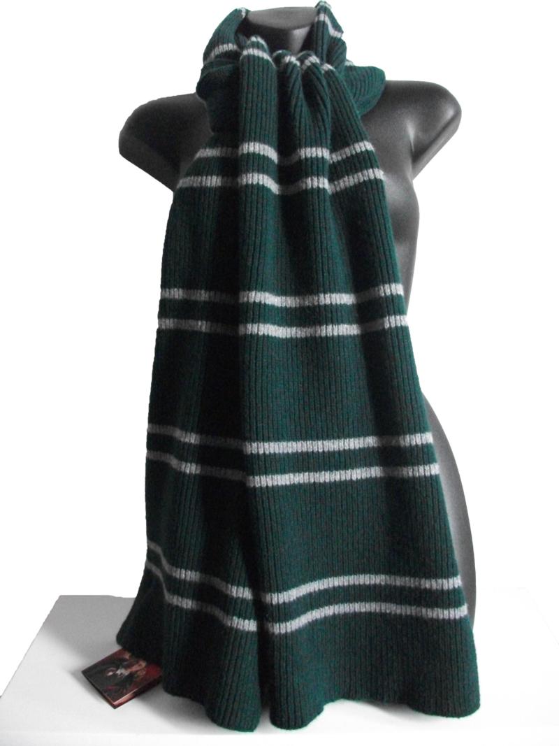 OFFICIAL WARNER BROS. HARRY POTTER SLYTHERIN SCARF 300g Licensed